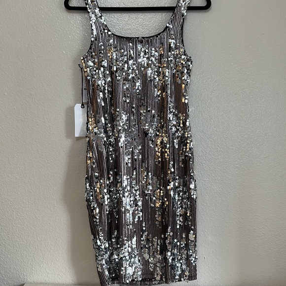 NWT Leith mini bodycoon tank top dress with sequins - Picture 5 of 5